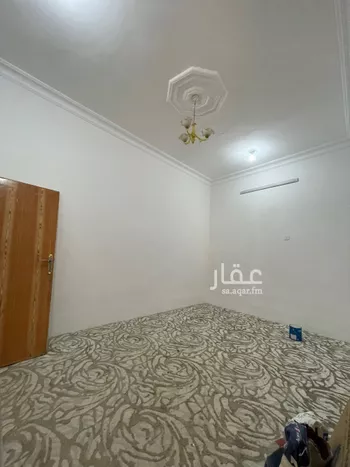 عمارة للإيجار في شارع عش ابن لبيد, حي الهلال, مدينة بريده, منطقة القصيم صورة 3