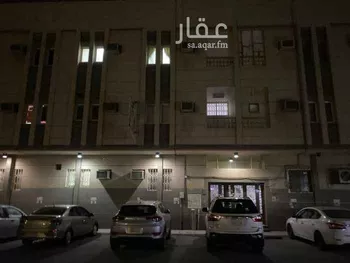 شقة للإيجار في شارع عبد الله بن حارثة ، حي المزروعية ، الدمام ، الدمام