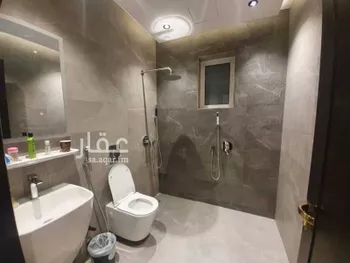 فيلا للإيجار في شارع ميرزا إبراهيم الكازروني, حي العارض, مدينة الرياض, منطقة الرياض صورة 4