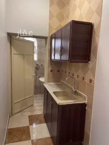 شقة للإيجار في شارع 2512637, حي محاسن ارامكو الثاني, مدينة الاحساء, المنطقة الشرقية صورة 2