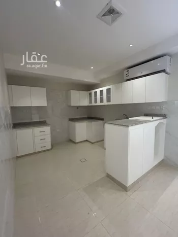 فيلا للبيع في شارع غيلان المحاربي, حي الراكة الشمالية, مدينة الدمام, المنطقة الشرقية صورة 2