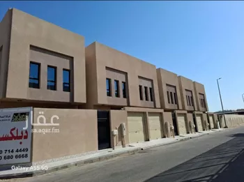 فيلا للبيع في شارع غيلان المحاربي, حي الراكة الشمالية, مدينة الدمام, المنطقة الشرقية