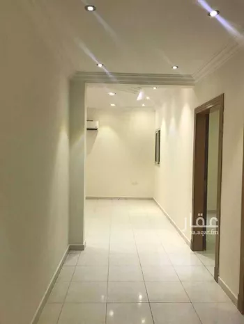 دور للإيجار في شارع عقبة بن مكرم, حي المعذر, مدينة الرياض, منطقة الرياض