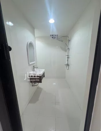 شقة للإيجار في شارع وادي ترج, حي الوادي, مدينة الرياض, منطقة الرياض صورة 3