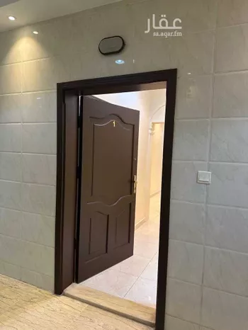 عمارة للإيجار في شارع عبدالرحمن بن وردان, حي الأجاويد, مدينة جدة, منطقة مكة المكرمة صورة 2