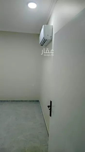 فيلا للإيجار في شارع معاوية بن غلاب, حي الراكة الشمالية, مدينة الدمام, المنطقة الشرقية صورة 5
