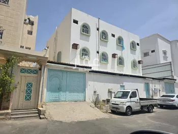 عمارة للبيع في شارع عبدالرحمن الفيصل, حي النسيم, مدينة خميس مشيط, منطقة عسير