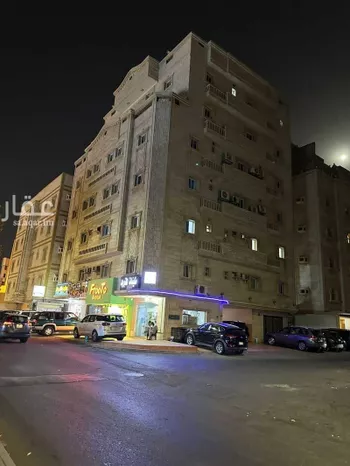 عمارة للبيع في شارع محمد الشيباني ، حي البوادي ، جدة ، جدة صورة 2