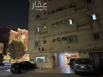 عمارة للبيع في شارع محمد الشيباني ، حي البوادي ، جدة ، جدة صورة 3