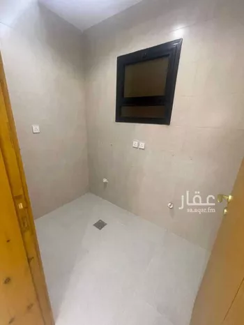 شقة للإيجار في شارع قيس بن صيفي ، حي الصفا ، جدة ، جدة صورة 4