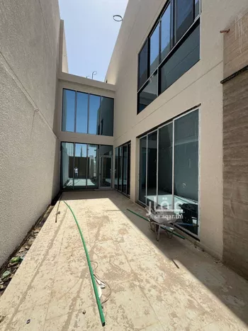 فيلا للبيع في شارع المجاردة, حي المعيزيلة, مدينة الرياض, منطقة الرياض صورة 4