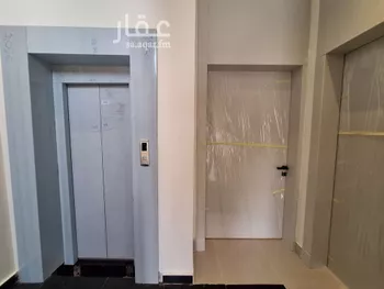 دور للبيع في شارع أبان بن تغلب, حي الملك فيصل, مدينة الرياض, منطقة الرياض صورة 3