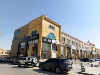 مكتب تجاري للإيجار في شارع انس بن مالك, حي الملقا, مدينة الرياض, منطقة الرياض