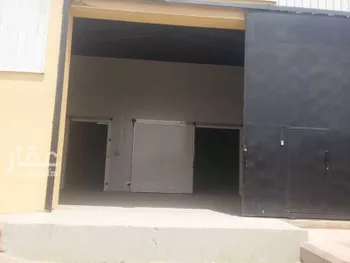 مستودع للإيجار في شارع عبدالكريم الرافعي, حي العزيزية, مدينة الرياض, منطقة الرياض صورة 3
