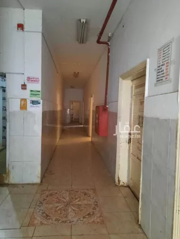 عمارة للإيجار في شارع حسين الحبشي ، حي المتنزهات ، جدة ، جدة صورة 2