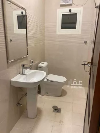 عمارة للبيع في شارع شارع الامير ناصر بن عبد العزيز, حي السويس 1, مدينة جازان, منطقة جازان صورة 4