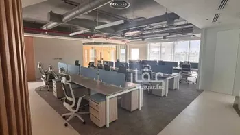 مكتب تجاري للإيجار في شارع الامير سعود ابن عبدالله ابن جلوي, حي العارض, مدينة الرياض, منطقة الرياض صورة 3