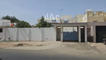 فيلا للبيع في شارع عبدالله ابن ادريس, حي الأمير فواز الجنوبى, مدينة جدة, منطقة مكة المكرمة صورة 2