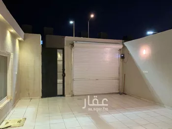 فيلا للإيجار في شارع موسي الرازي, حي عكاظ, مدينة الرياض, منطقة الرياض صورة 3