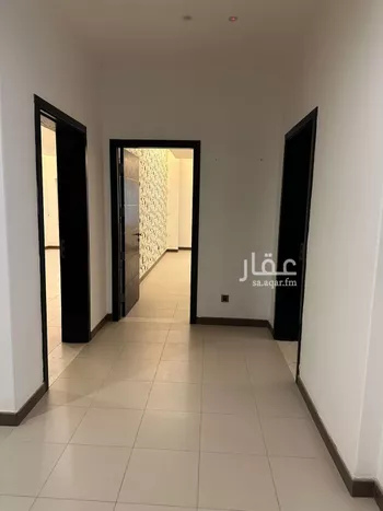 فيلا للإيجار في شارع عبدالرحمن الداخل, حي الراكة الجنوبية, مدينة الخبر, المنطقة الشرقية صورة 3