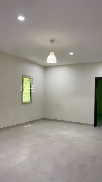 عمارة للإيجار في شارع اياس المزني, حي الراكة الشمالية, مدينة الدمام, المنطقة الشرقية صورة 4