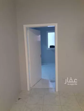 عمارة للإيجار في شارع الميرز, حي الخبر الجنوبية, مدينة الخبر, المنطقة الشرقية صورة 4
