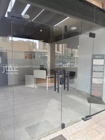 محل للإيجار في شارع الأمير عبدالعزيز بن مساعد بن جلوي ، حي العليا ، الرياض ، منطقة الرياض صورة 2
