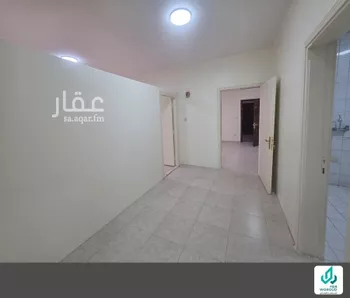 شقة للإيجار في صورة 3