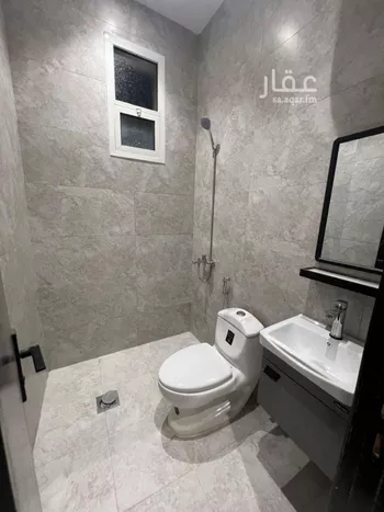 عمارة للإيجار في شارع طريق المدينة المنورة, حي العوالي, مدينة الرياض, منطقة الرياض صورة 2