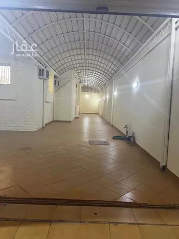 فيلا للإيجار في شارع ابن طاووس, حي ظهرة البديعة, مدينة الرياض, منطقة الرياض صورة 3
