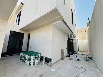 فيلا للبيع في شارع أبي بكر بن علي الحدادي العبادي, حي النرجس, مدينة الرياض, منطقة الرياض صورة 4