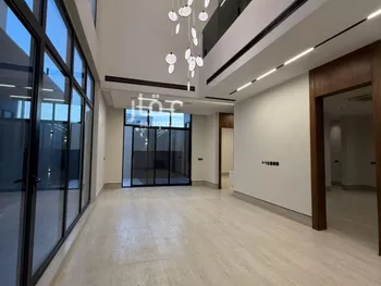 فيلا للبيع في شارع الحسن الوارق, حي النرجس, مدينة الرياض, منطقة الرياض