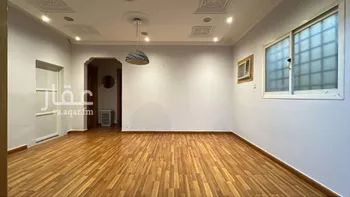 شقة للبيع في شارع الخزنة, حي إشبيلية, مدينة الرياض, منطقة الرياض صورة 2