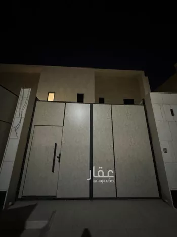 دور للبيع في شارع الزعيمي, حي النهضة, مدينة بريده, منطقة القصيم صورة 2