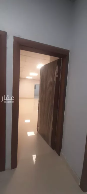 مكتب تجاري للإيجار في شارع طريق الملك عبدالعزيز, حي الصفراء, مدينة بريده, منطقة القصيم صورة 4