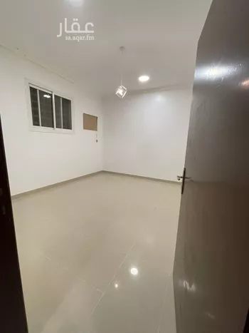 فيلا للبيع في شارع عبدالرحمن, حي الإسكان, مدينة بريده, منطقة القصيم صورة 3