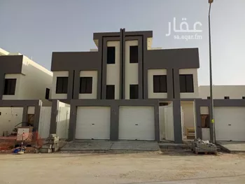 دور للبيع في شارع شاكر بن فضائل, حي عكاظ, مدينة الرياض, منطقة الرياض