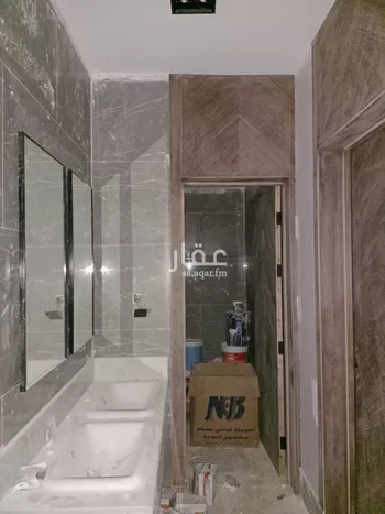دور للبيع في شارع عبدالقادر الفاكهي, حي طويق, مدينة الرياض, منطقة الرياض صورة 3