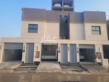 دور للبيع في شارع شارع رقم 110, حي الجنادرية, مدينة الرياض, منطقة الرياض