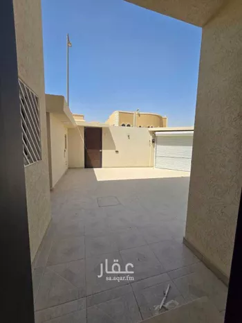 فيلا للإيجار في شارع زهير بن علقمة, حي المصيف, مدينة الرياض, منطقة الرياض صورة 3