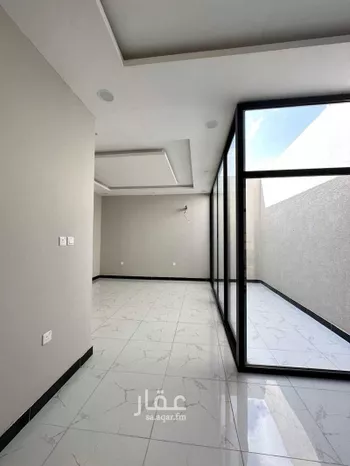 فيلا للبيع في شارع علي الموازيني, حي الحلقة الشرقية, مدينة امارة منطقة مكة المكرمة - الطائف, منطقة مكة المكرمة صورة 2