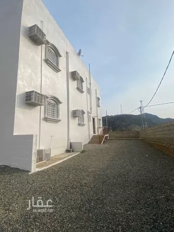 عمارة للبيع في شارع عبدالرحمن ابو زيد ، المقاعد ، محايل صورة 2