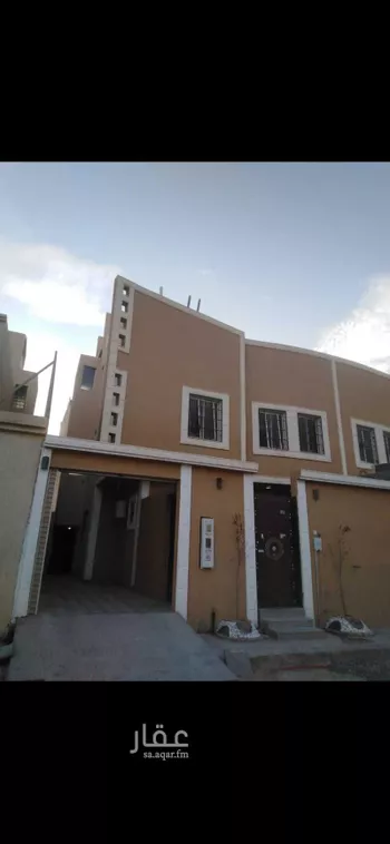 شقة للإيجار في شارع رقم 411 ، حي ظهرة لبن ، الرياض ، منطقة الرياض