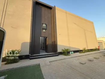 فيلا للبيع في شارع وادي الشرف, حي القادسية, مدينة الرياض, منطقة الرياض صورة 3