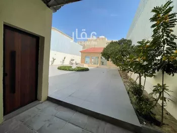 دور للإيجار في شارع عبدالله ابن عمر, حي الفيصلية, مدينة الدمام, المنطقة الشرقية صورة 3