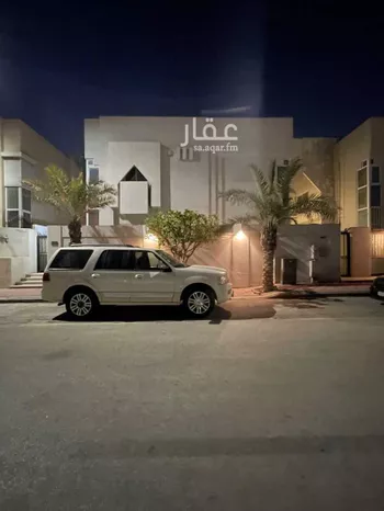 فيلا للبيع في شارع النزهة, حي الروضة, مدينة الدمام, المنطقة الشرقية