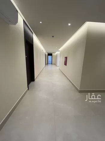 مكتب تجاري للإيجار في شارع عثمان ابن عفان, حي النرجس, مدينة الرياض, منطقة الرياض صورة 2