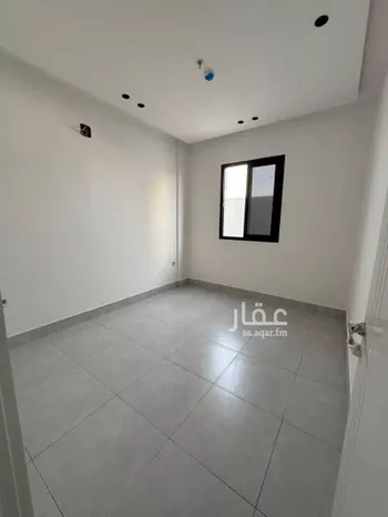 عمارة للبيع في شارع وادي المياة, حي بدر, مدينة الرياض, منطقة الرياض صورة 2