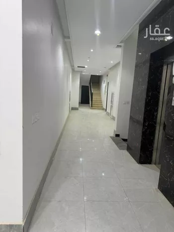 عمارة للإيجار في شارع محمد بن مانع, حي المعيزيلة, مدينة الرياض, منطقة الرياض صورة 3