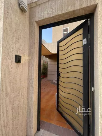 فيلا للبيع في شارع نجران, حي الخالدية الشمالية, مدينة الدمام, المنطقة الشرقية
